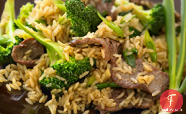 Manzo e broccoli soffriggere con riso integrale integrale