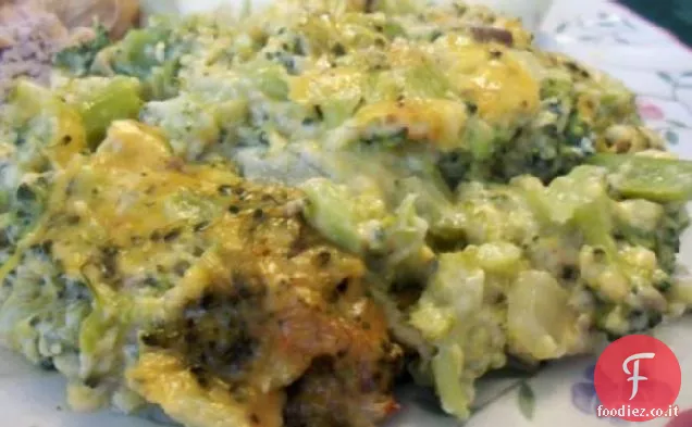 Casseruola di broccoli e formaggio