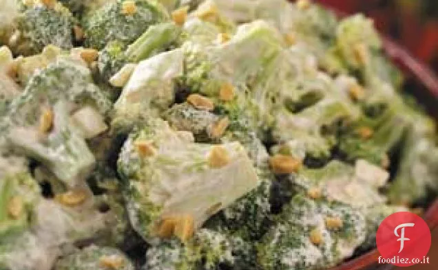 Broccoli cremosi con anacardi