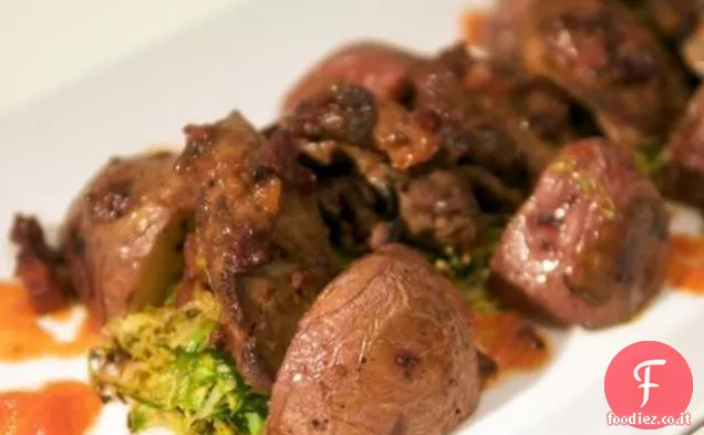 Marmellata di agrumi-Fegatini di pollo glassati con patate arrosto e cavoletti di Bruxelles croccanti