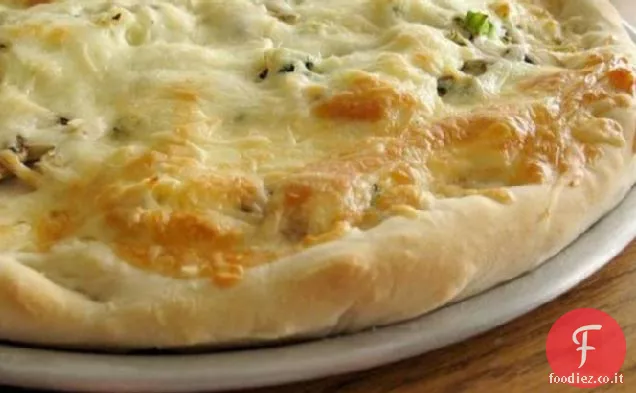 Pollo Alfredo Pizza