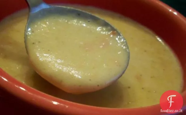 Zuppa di cheddar con pepe rosso