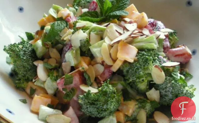Insalata di broccoli e cavolfiori con spezie africane