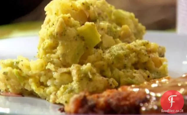 Broccoli e formaggio fracassato patate
