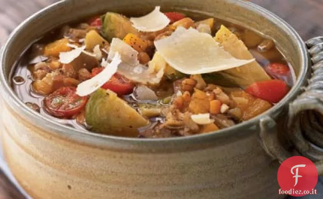 Minestrone di Farro con Cavoletti di Bruxelles, Zucca e Castagne