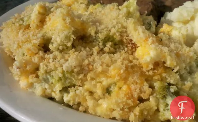 Riso, broccoli e casseruola di formaggio