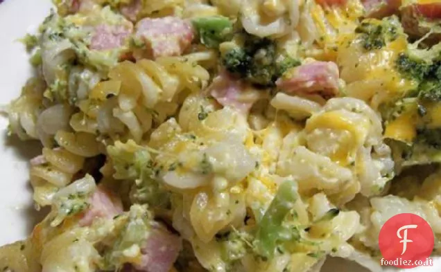 Facile prosciutto e broccoli casseruola