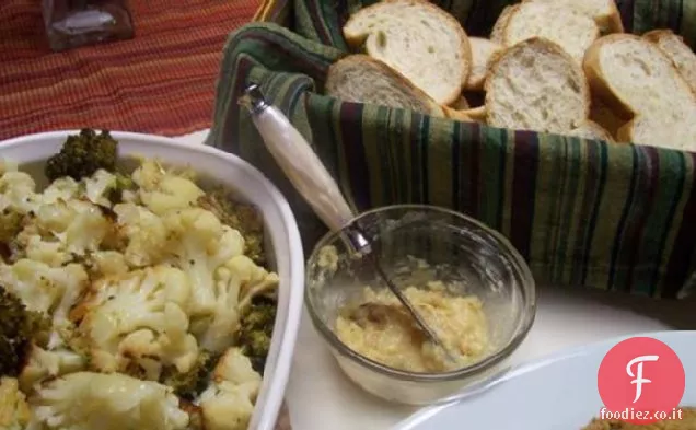 Cavolfiore arrostito, broccoli e aglio