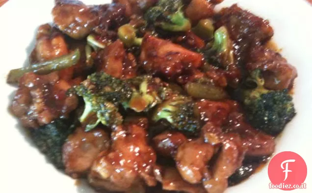 Pollo da asporto cinese del generale Tso