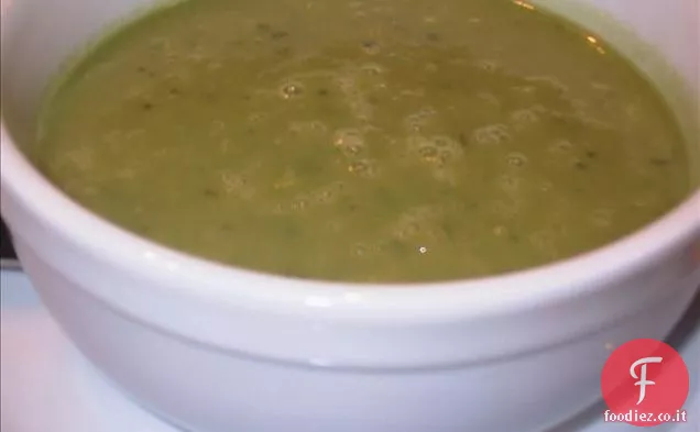 Zuppa di broccoli salata