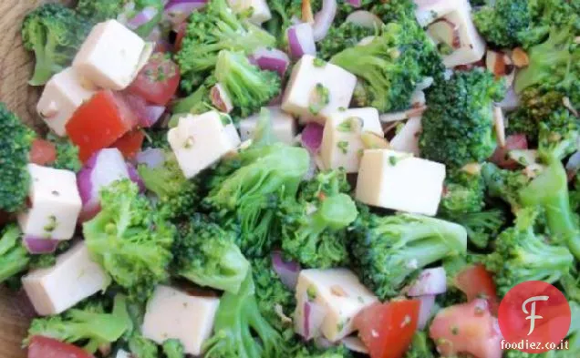 Insalata di broccoli con Gouda