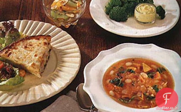 Salsa di yogurt al curry con broccoli al vapore croccanti