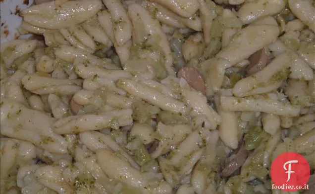 Tagliatelle Udon con noci e melograni