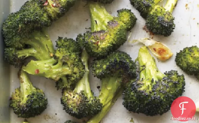 Broccoli arrostiti con aglio e Cile