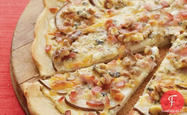 Pizza con Pancetta, Pera e Gorgonzola