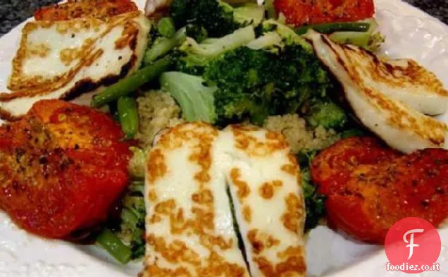 Couscous Speziato con Halloumi alla griglia e verdure al vapore