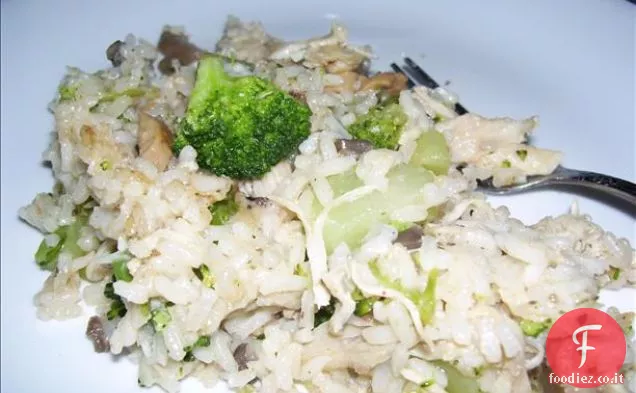 Casseruola di riso e formaggio di broccoli