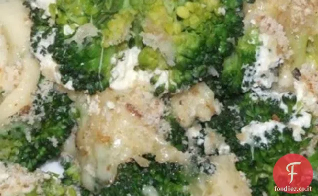 Broccoli con panna acida