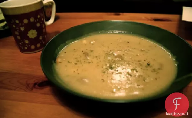 Zuppa di cavolfiore con ripieno svizzero