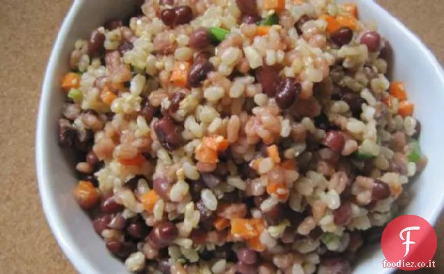 Fagioli Adzuki, insalata di orzo di riso integrale