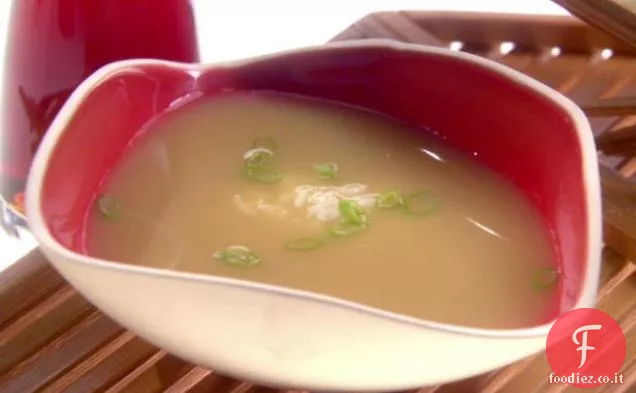 Zuppa di uova al limone