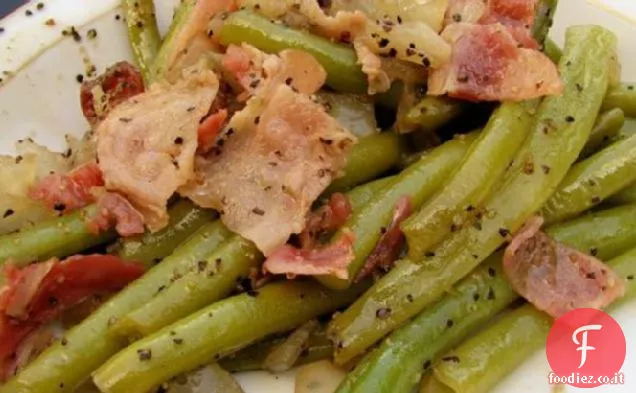 Insalata di fagiolini freschi e caldi