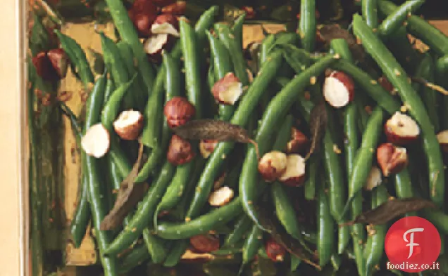 Fagiolini con Salvia Annerita e Nocciole
