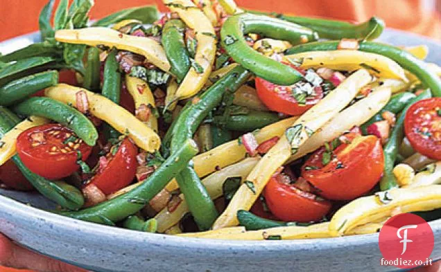 Insalata mista di fagioli e pomodorini con Vinaigrette al basilico