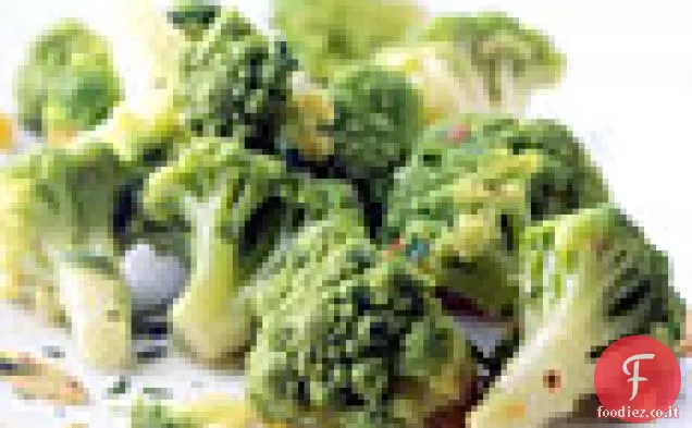 Broccofiore con Acciughe e Aglio