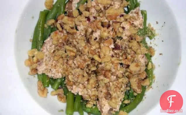 Formaggio di capra marinato e noci incontra fagiolini
