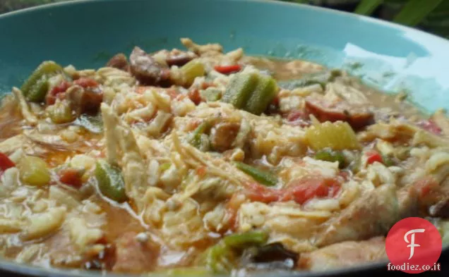 Gumbo di salsiccia di gombo di pollo