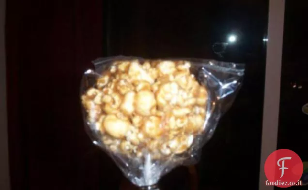 Palline di popcorn al burro di arachidi