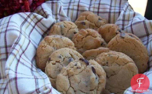 Biscotti al burro di arachidi con gocce di cioccolato