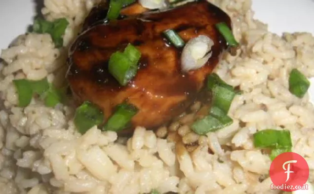 Zenzero profumato miele Hoisin Cosce di pollo con sesamo