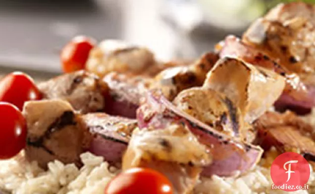 Kabobs di maiale all'aglio
