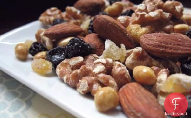Mix di snack ai mirtilli