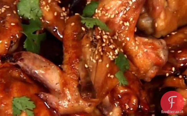Ali di pollo Teriyaki con sesamo e Coriandolo