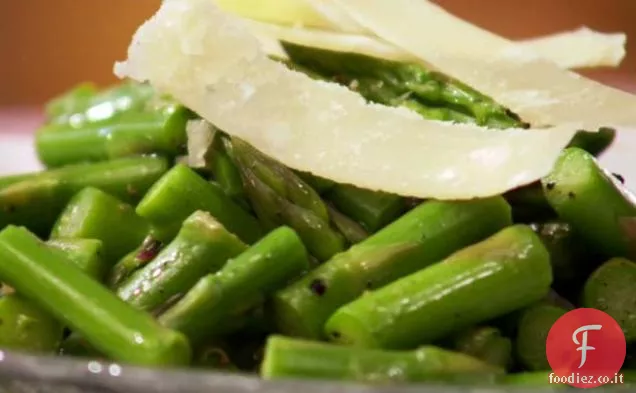 Insalata di asparagi tritati