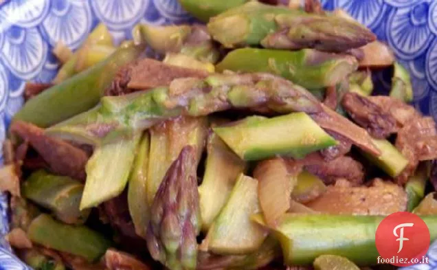Asparagi saltati con funghi Shiitake