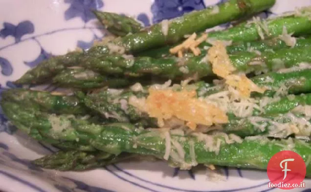 Asparagi con crosta di Parmigiano