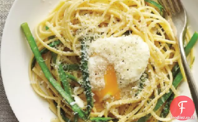 Linguine con Asparagi e Uova