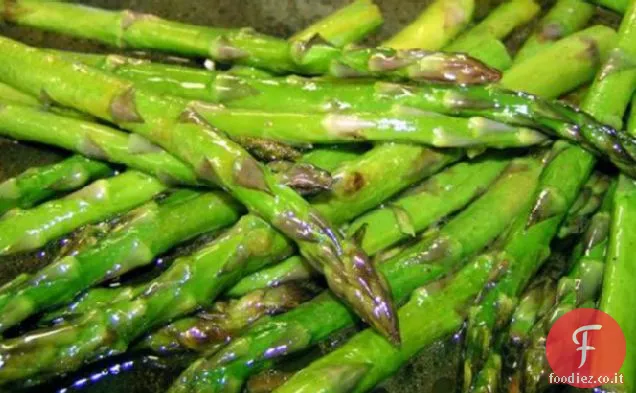 Asparagi arrostiti con salsa di Burro Marrone Balsamico