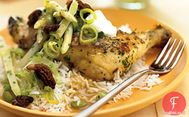 Pollo brasato con Asparagi bianchi e spugnole Sauté con Crème Fraîche