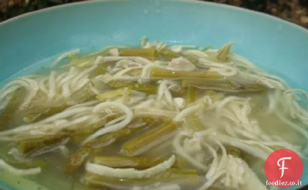 Zuppa di asparagi di pollo