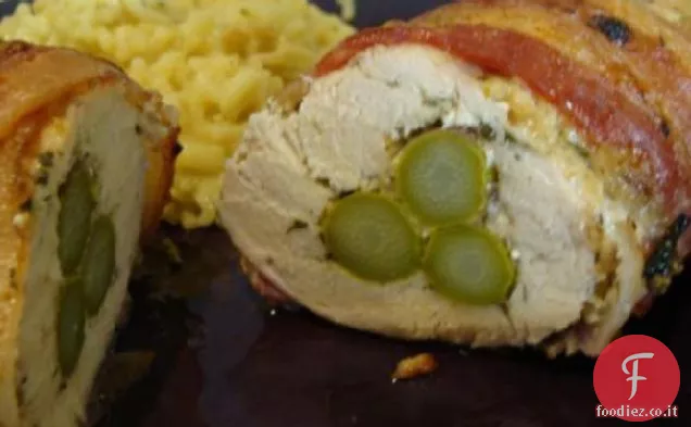 Pancetta pollo avvolto e asparagi