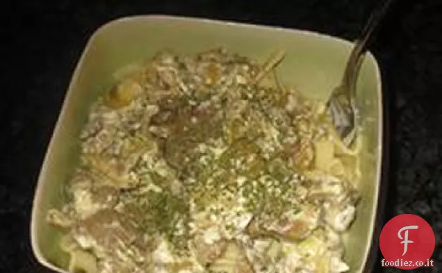 Manzo e funghi alla Stroganoff, stile australiano