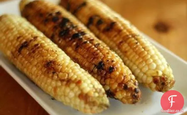 Mais alla griglia sulla pannocchia con smalto di acero-Chipotle