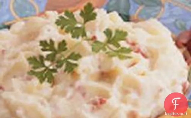 Purè di patate rosse all'aglio