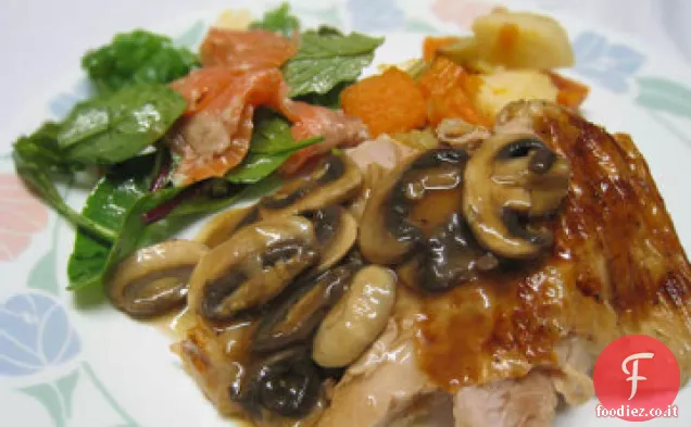 Tacchino stagionato di zucchero di canna con sugo di scalogno ai funghi selvatici