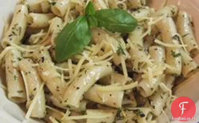 Fettuccine con Burro alle Erbe all'Aglio